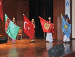 Kazak Türklerinden Nevruz Şöleni